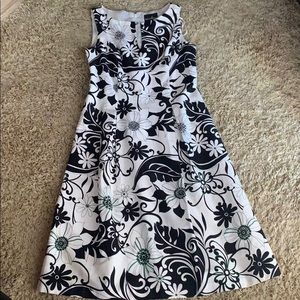 NWT: Nordstrom’s Black/White Dress